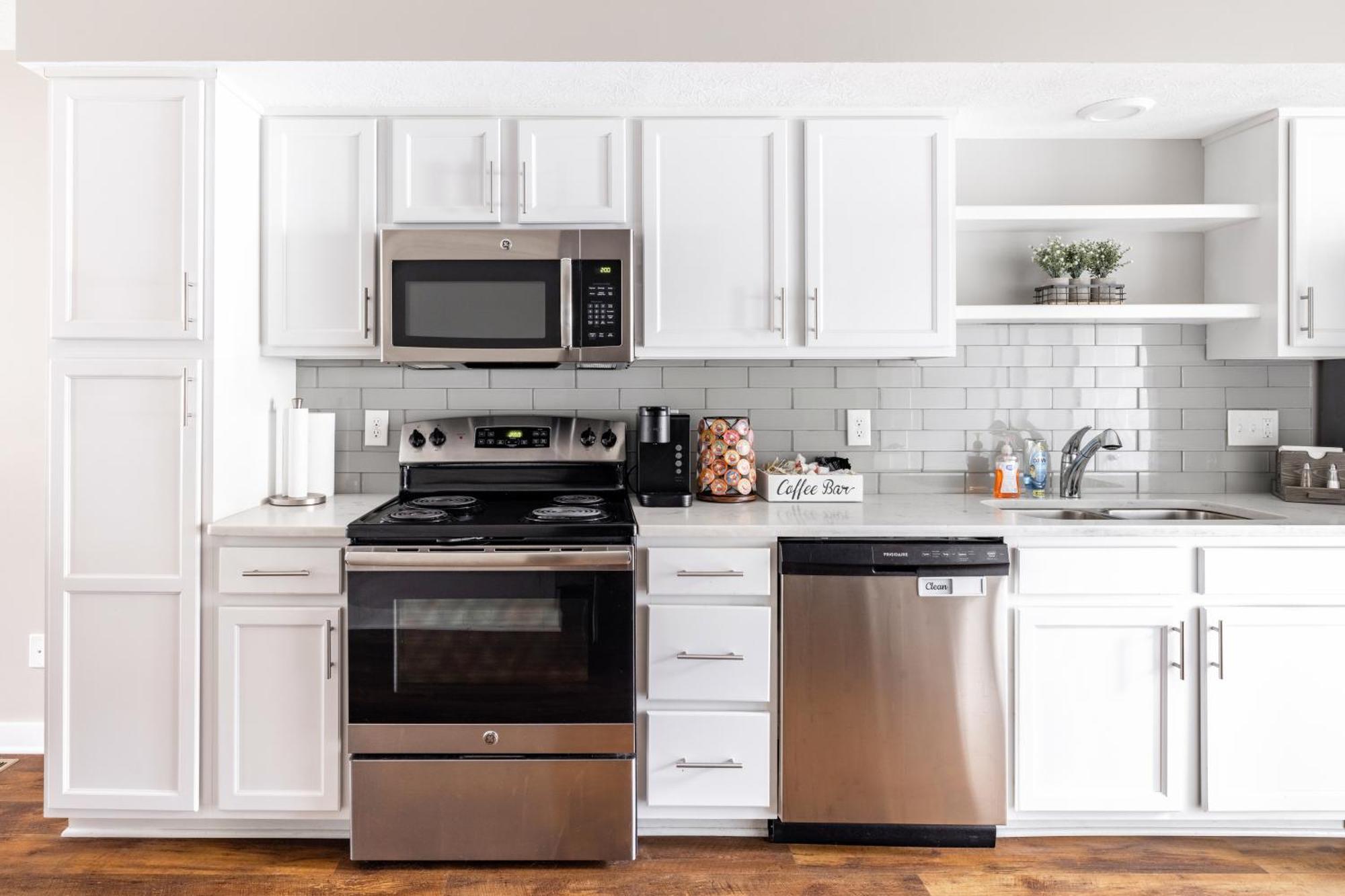 Luxury Downtown Townhome Unit 5 Cleveland Bagian luar foto