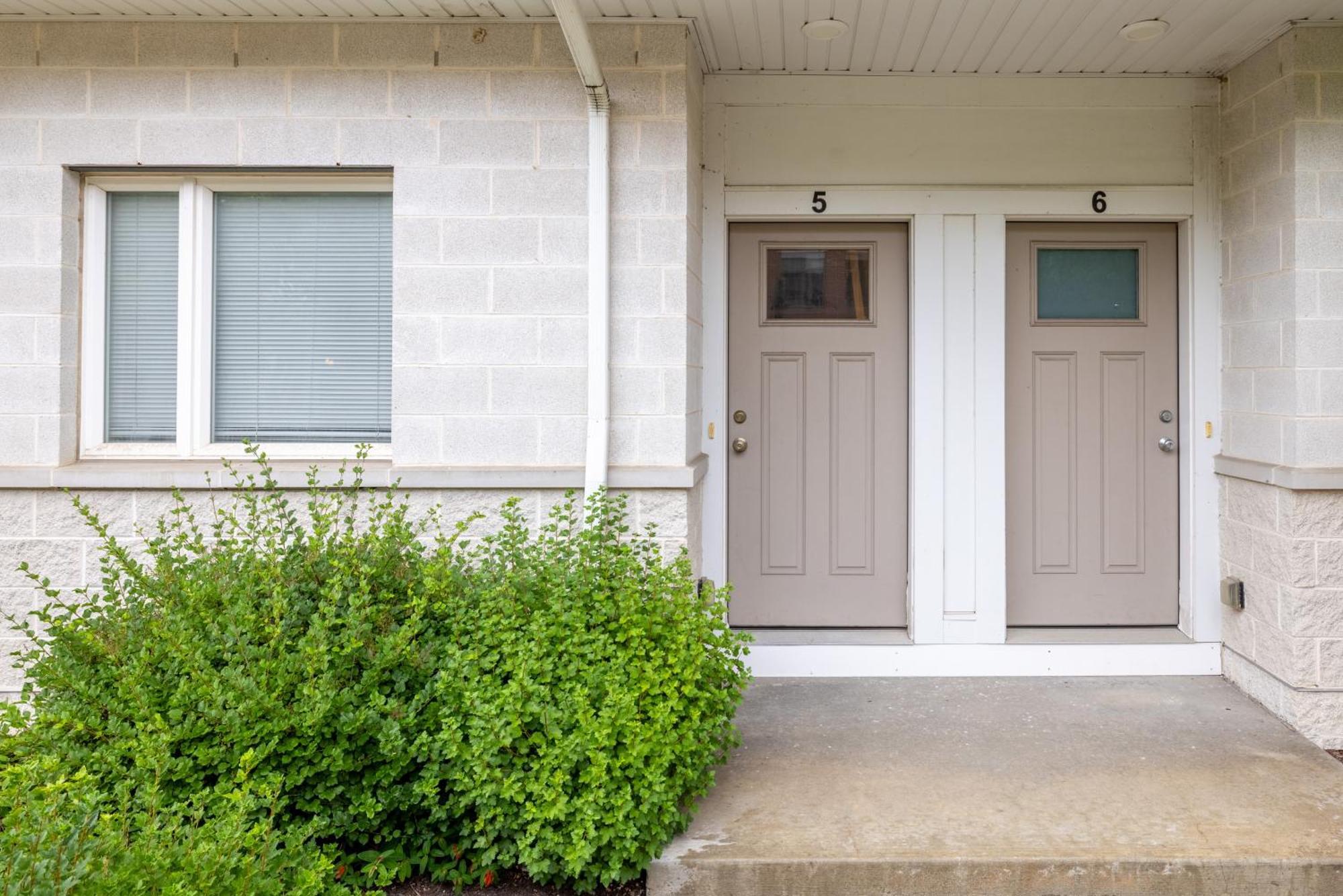 Luxury Downtown Townhome Unit 5 Cleveland Bagian luar foto
